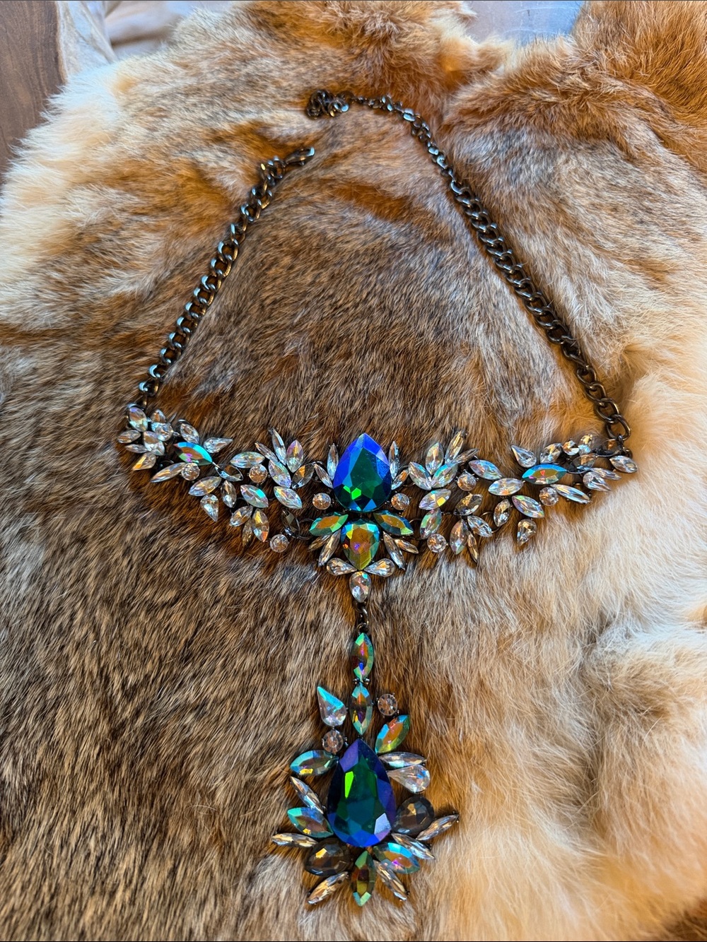 Statement Iridescent Teardrop Crystal Necklace - Women Jewelry